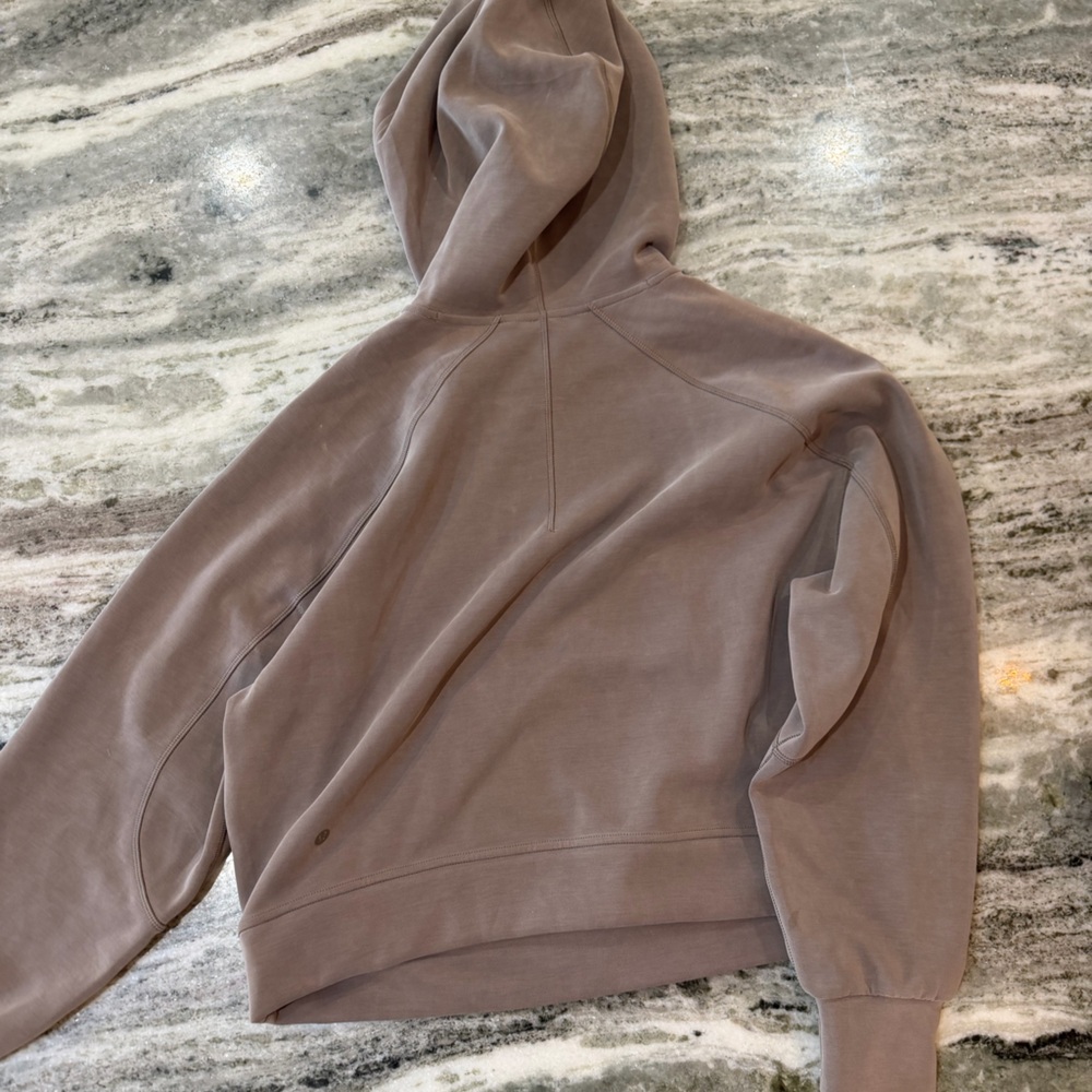 Lululemon Softstreme Hoodie
Size 8 - Picture 7 of 7